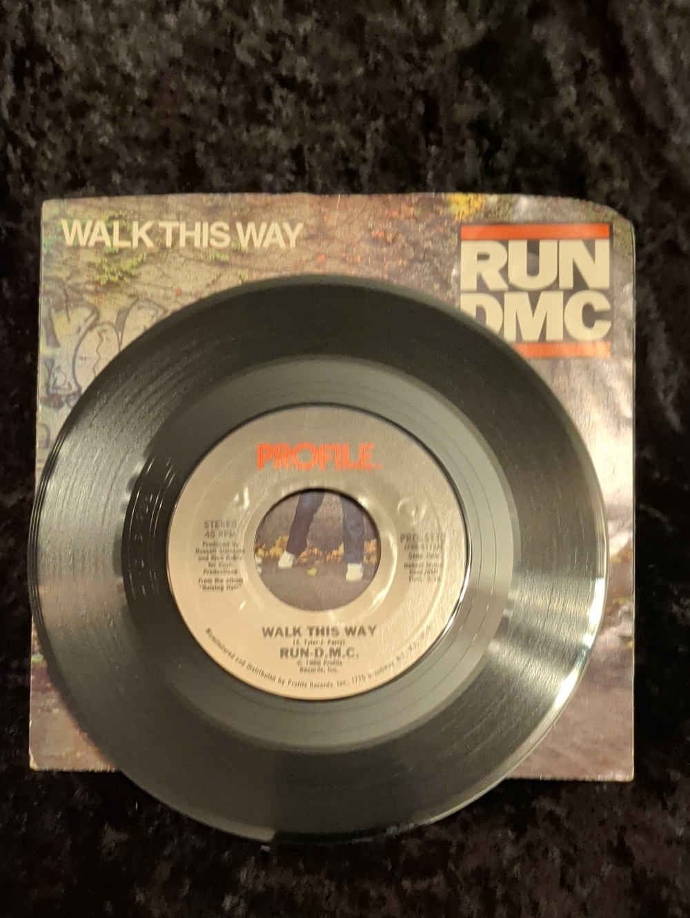 Run DMC - Walk This Way 7" Vinyl 45 RPM (1986) w/ Original Picture Sleeve